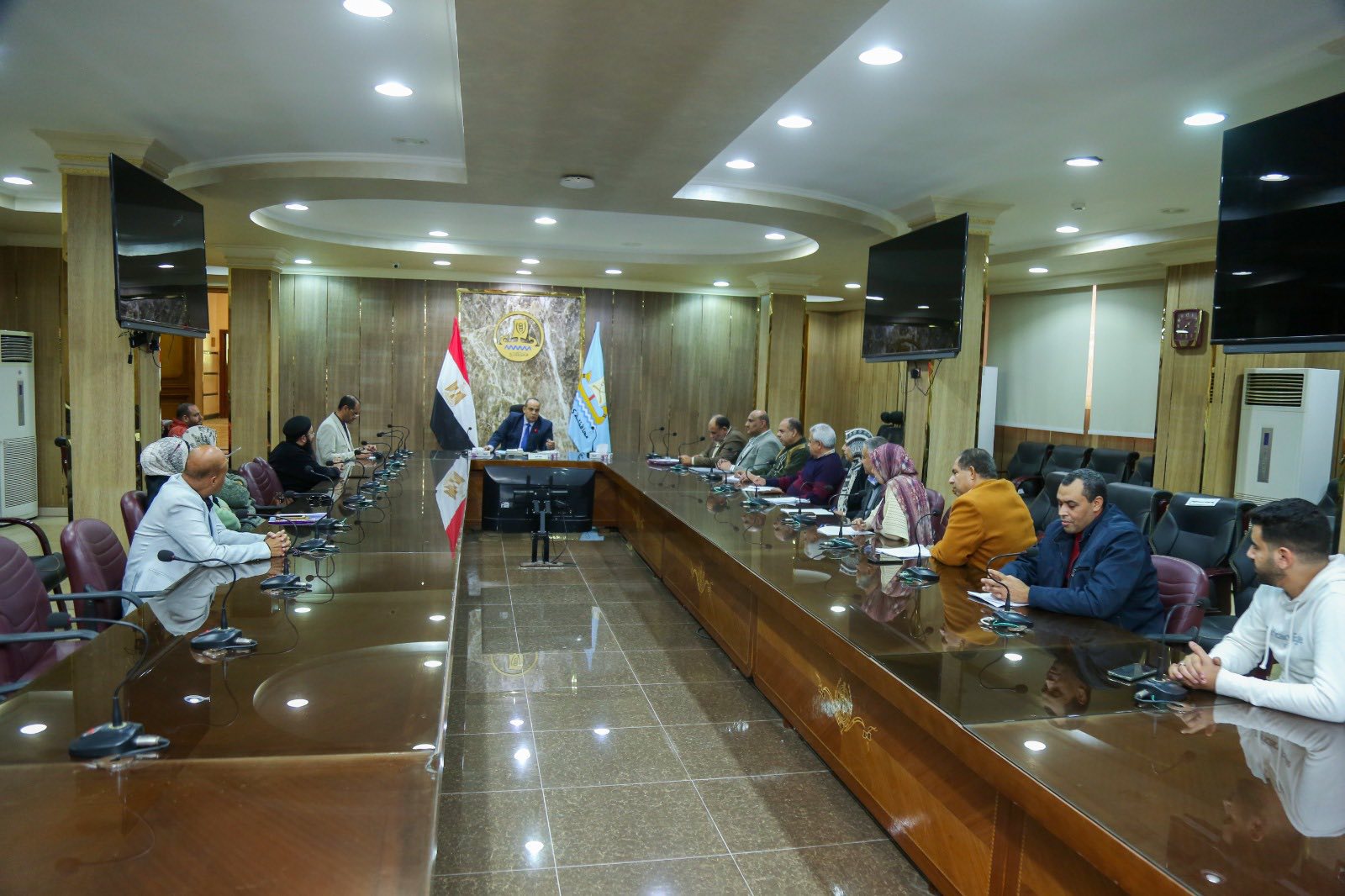 مناقشة الموقف التنفيذي لمشروع إحياء مسار العائلة المقدسة بسخا مناقشة الموقف التنفيذي لمشروع إحياء مسار العائلة المقدسة بسخا