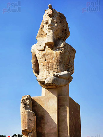 إسدال-الستار-عن-تمثال-الملك-أمنحتب-الثالث-بالجهة-الشمالية إسدال-الستار-عن-تمثال-الملك-أمنحتب-الثالث-بالجهة-الشمالية