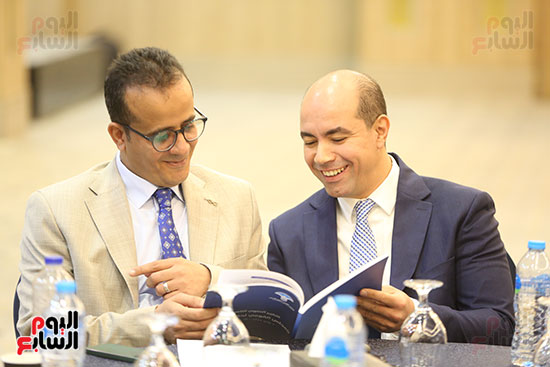 مؤتمر-المجلس-القومي-لحقوق-الإنسان-الخاص-بتقديم-تقريره-السنوي-الثامن-عشر-(5)