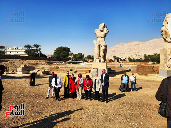 سعادة-البعثات-الأجنبية-بتنصيب-تمثالين-لأمنحتب-الثالث سعادة-البعثات-الأجنبية-بتنصيب-تمثالين-لأمنحتب-الثالث