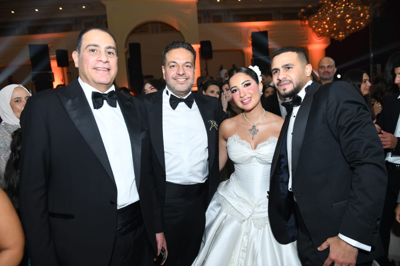 زفاف أسطوري يجمع قادة الدولة ورموز القضاء والفن زفاف أسطوري يجمع قادة الدولة ورموز القضاء والفن