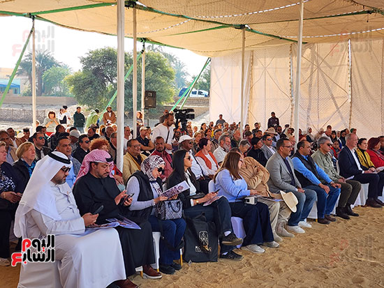  موقع تنصيب تماثيل أمنحتب الثالث (1)