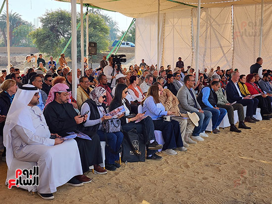  موقع تنصيب تماثيل أمنحتب الثالث (2)