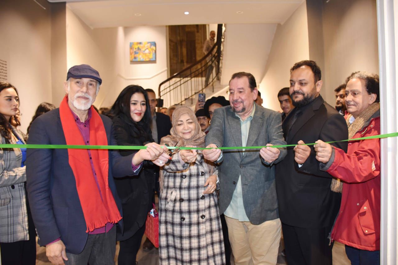 افتتاح معرض الفنان السعودي عبد الحليم رضةى افتتاح معرض الفنان السعودي عبد الحليم رضةى