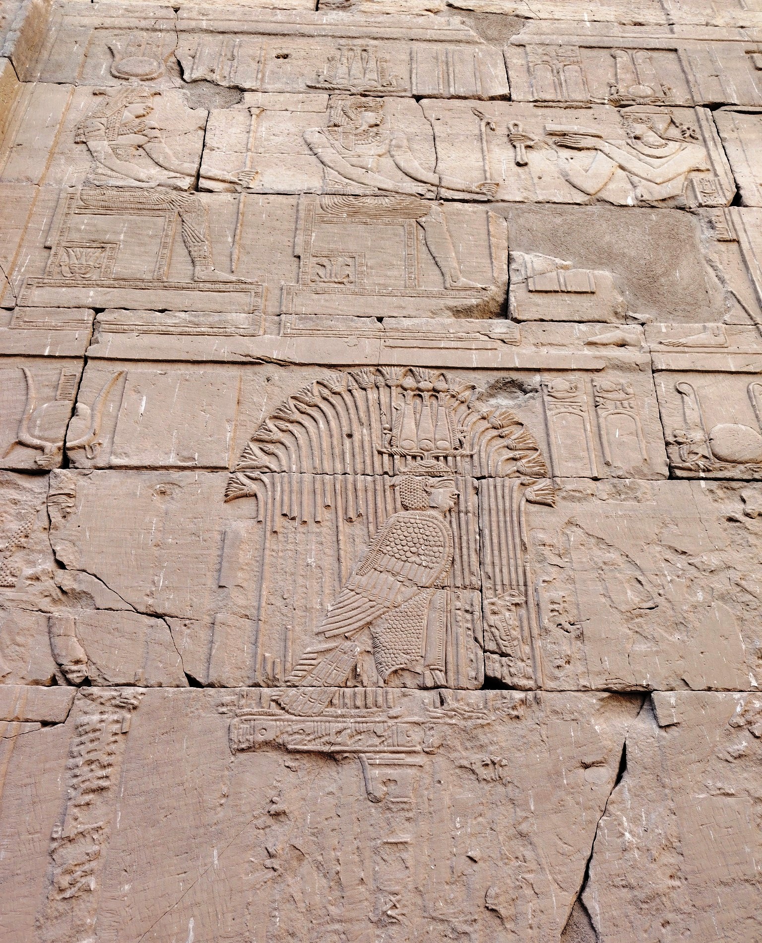 نقوش أثرية_1