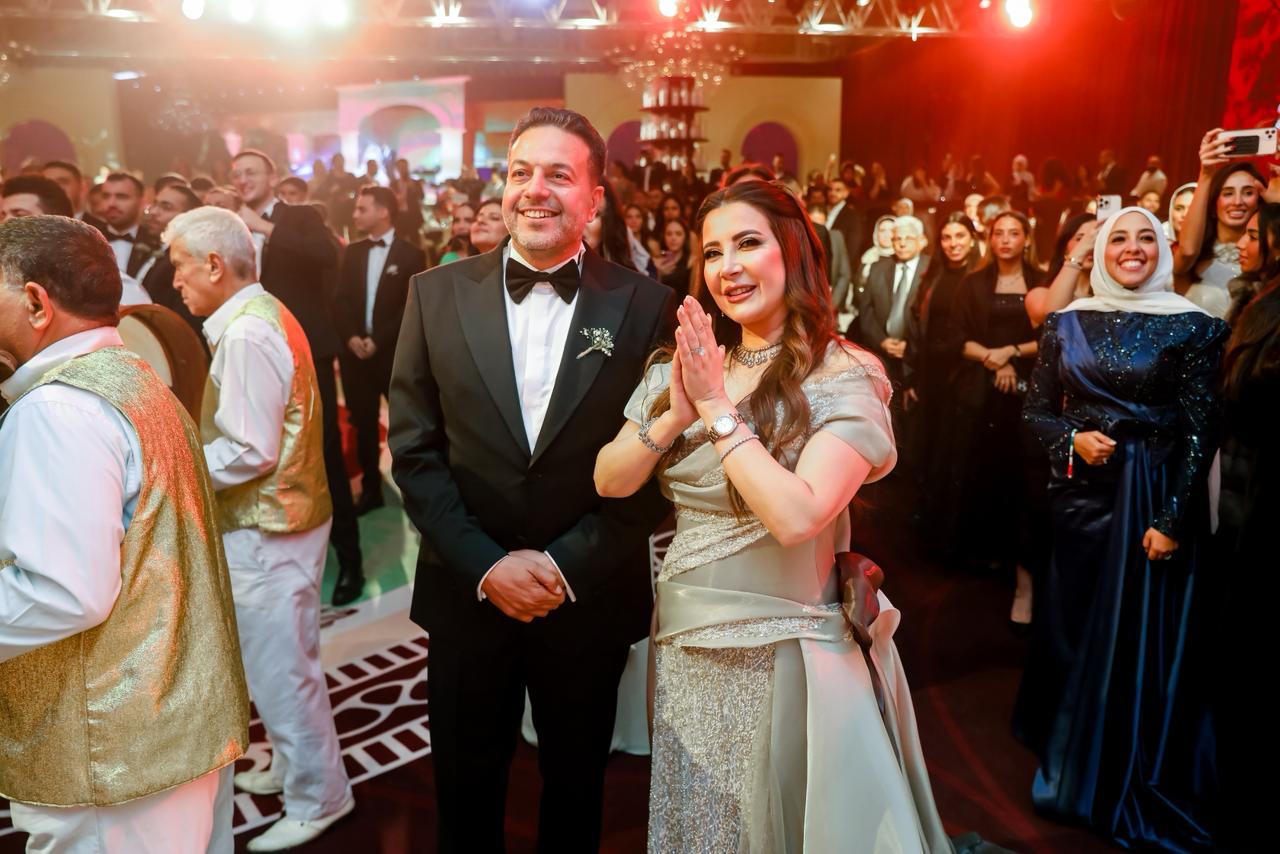 8d1c52f8-a309-42a0-99e6-1d86123eff73