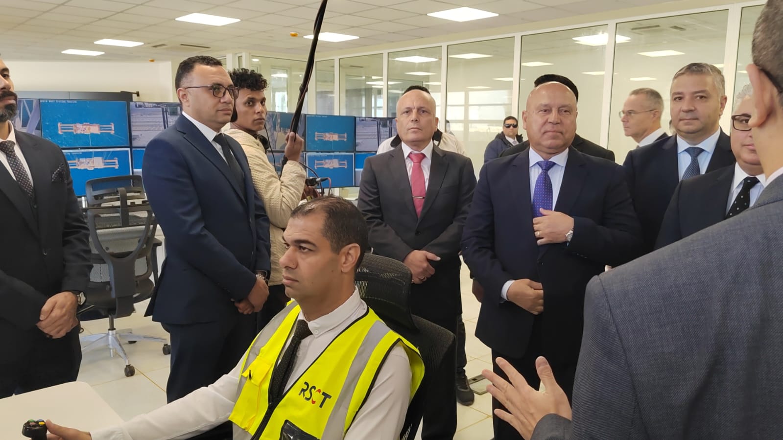 جانب من الجولة