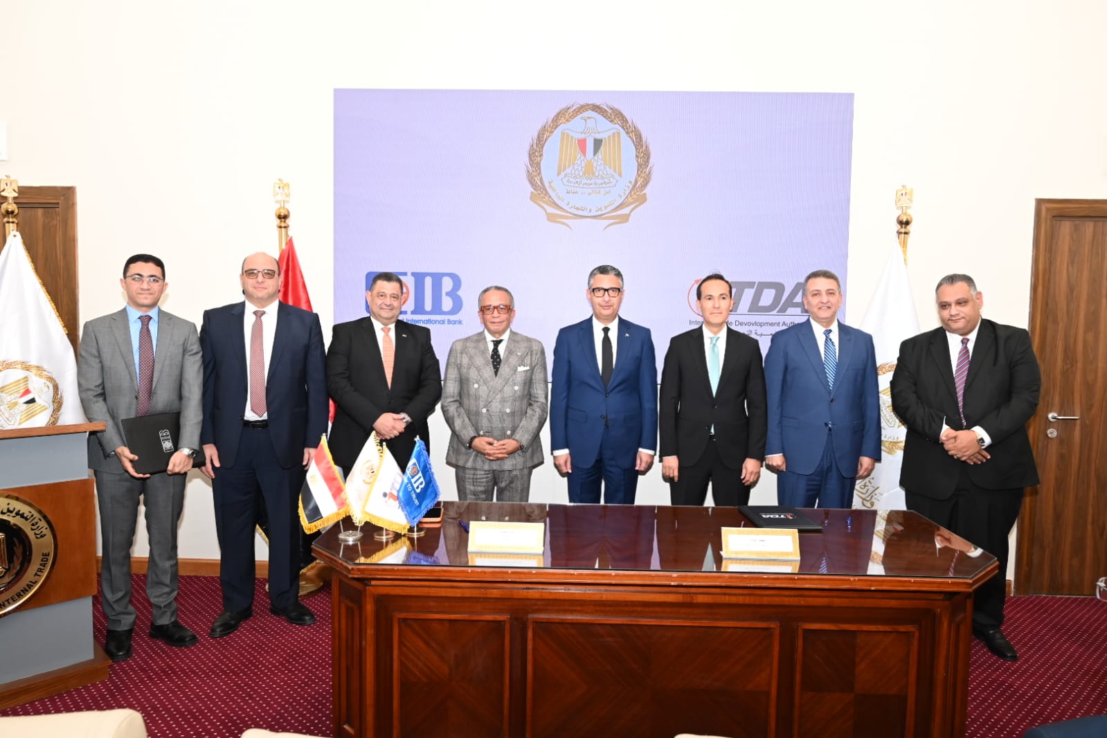 09c66932-b50a-4720-800c-1488c14a65f9