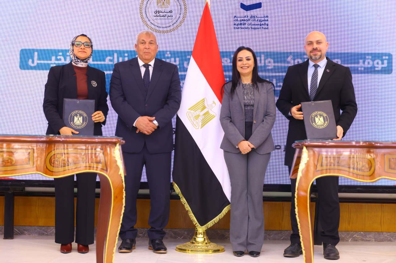 32340bb8-b5f6-4f43-8ce7-c80adc3d66dc