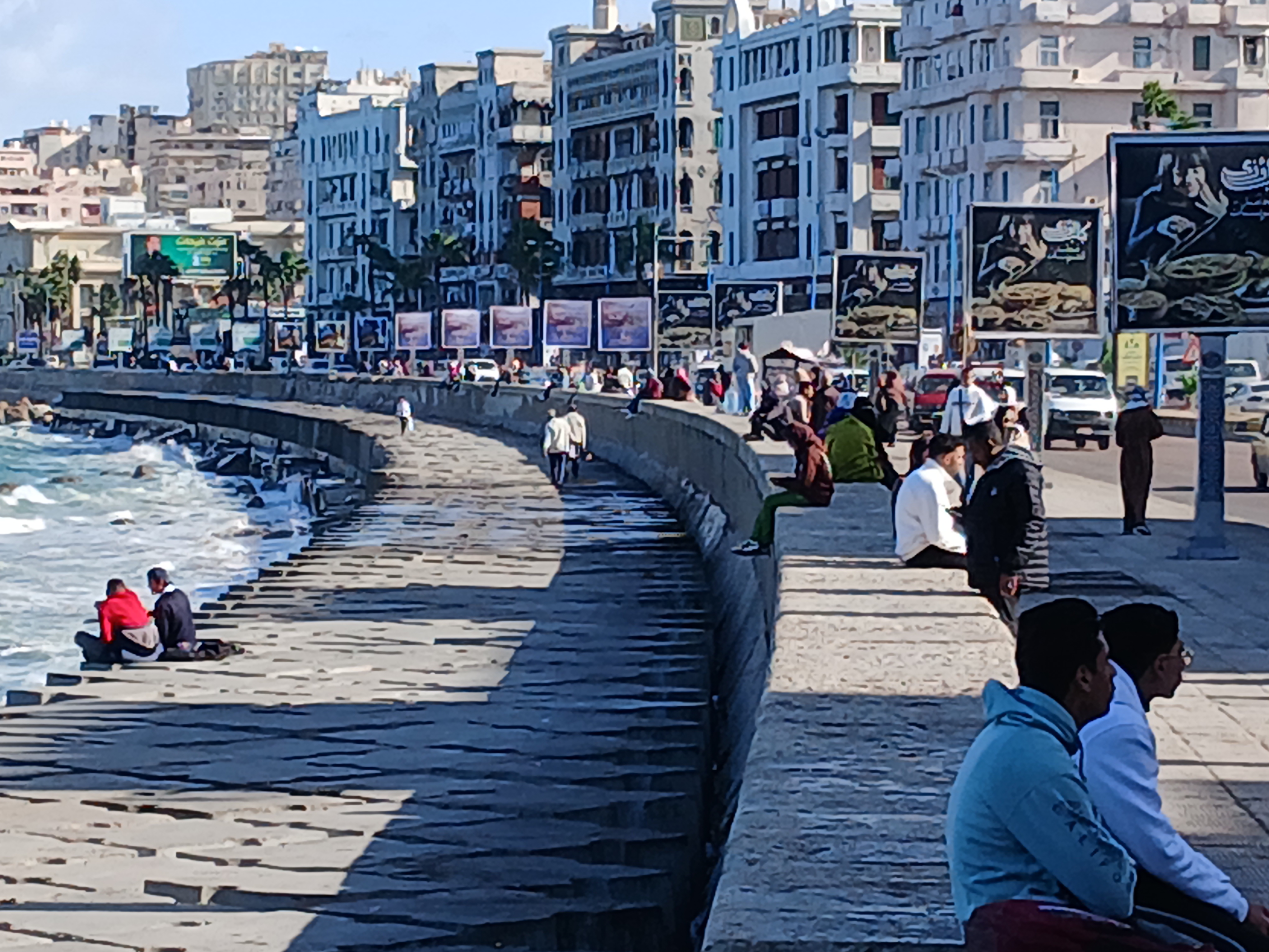 كورنيش الإسكندرية. اليوم كورنيش الإسكندرية. اليوم