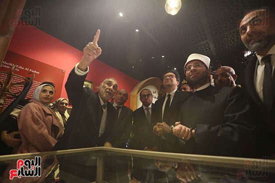 شرح داخل المتحف