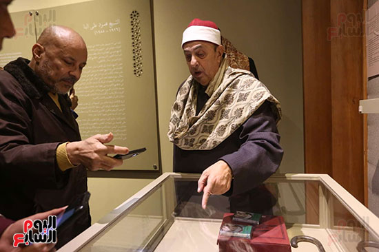 نظرة مع مقتنيات المتحف