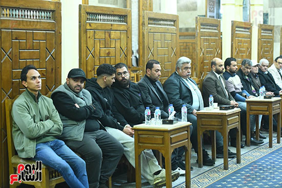 عزاء الناشر محمد هاشم بمسجد عمر مكرم (5)