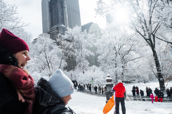 تساقط كثيف للثلوج في نيويورك  (7)