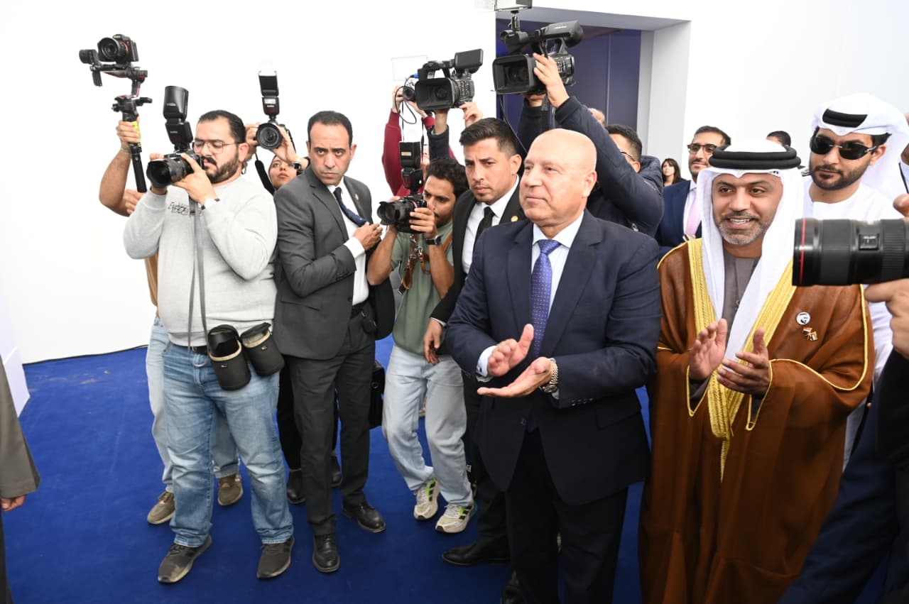 الفريق كامل الوزير الفريق كامل الوزير