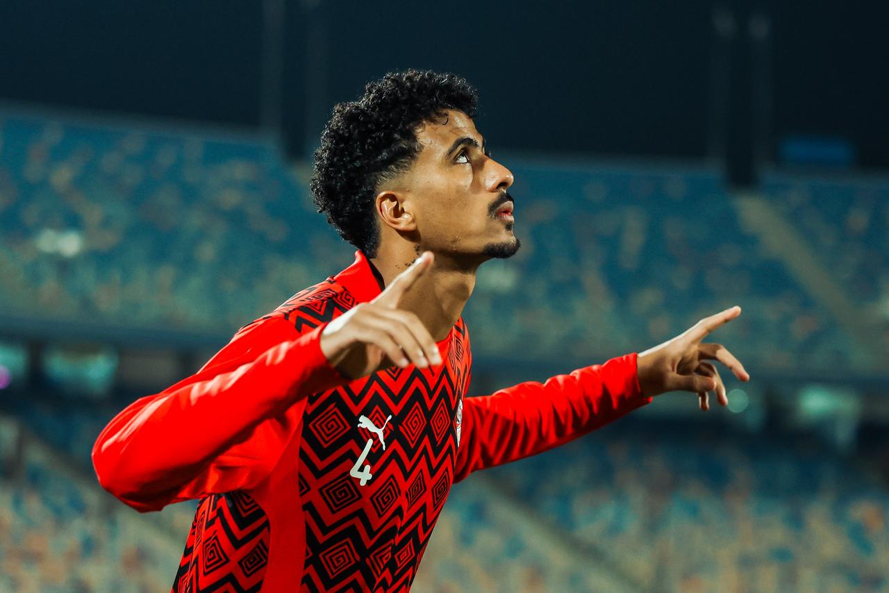 إحماء منتخب مصر (5)