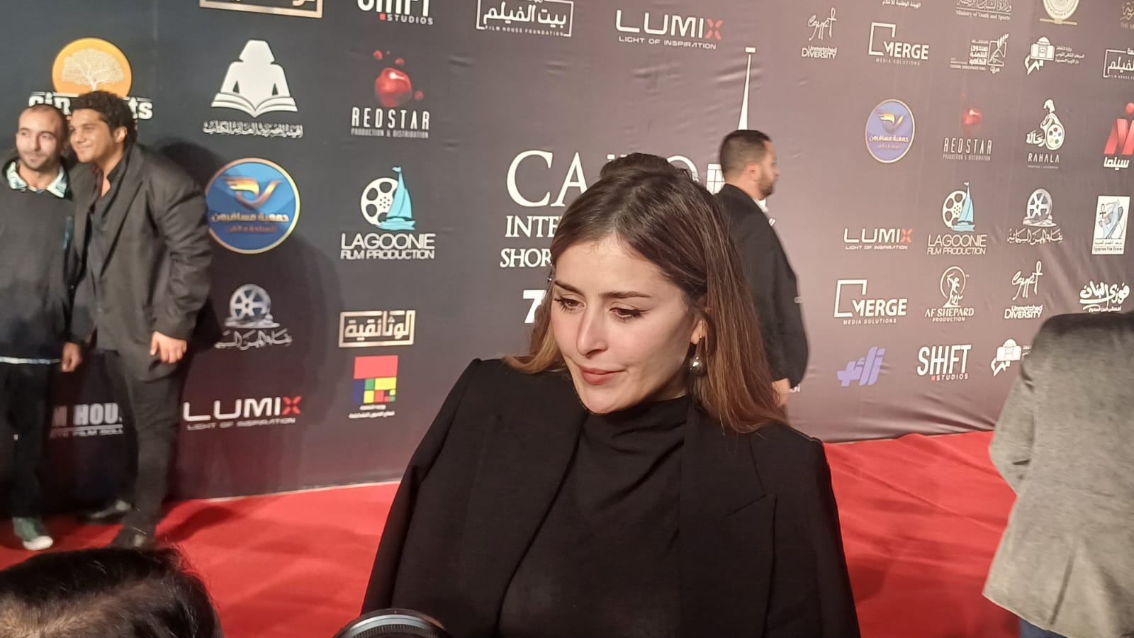 عائشة بن أحمد (2)