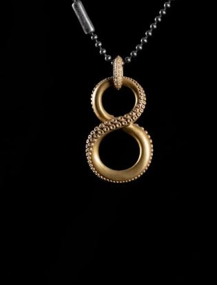 اكسسورات طاقة