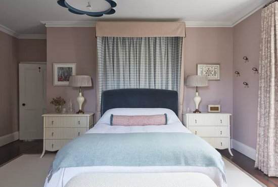 لون طلاء وردي