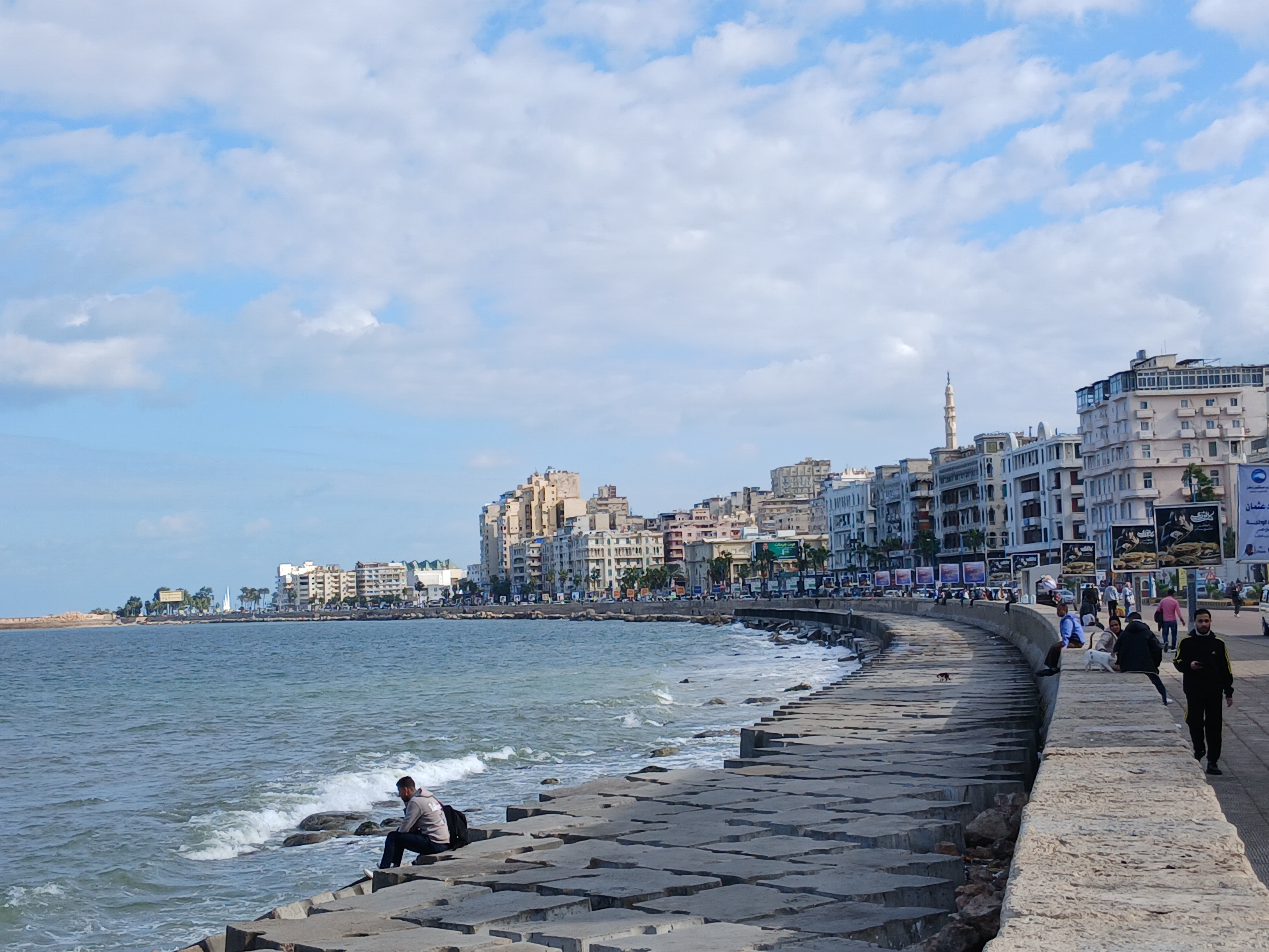 طقس  ودرجات الحرارة  بالإسكندرية