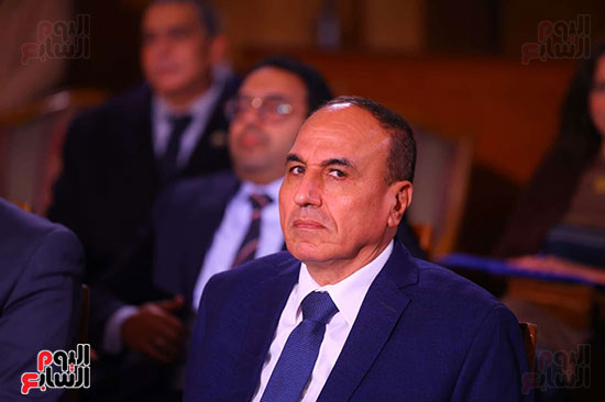 الكاتب الصحفى عبد المحسن سلامه الكاتب الصحفى عبد المحسن سلامه