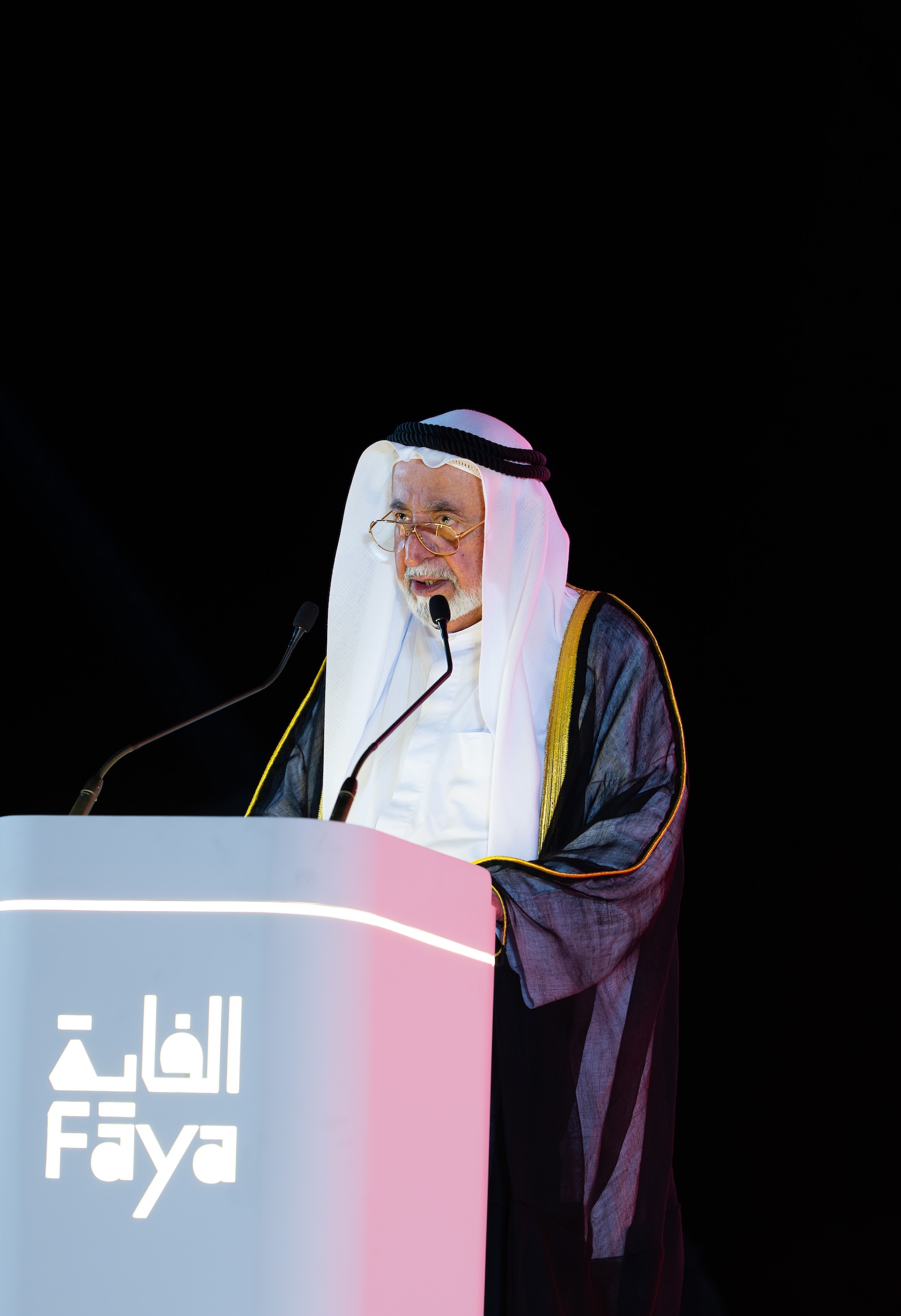 الشيخ الدكتور سلطان القاسمى الشيخ الدكتور سلطان القاسمى