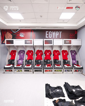 غرفة ملابس منتخب مصر  (4)