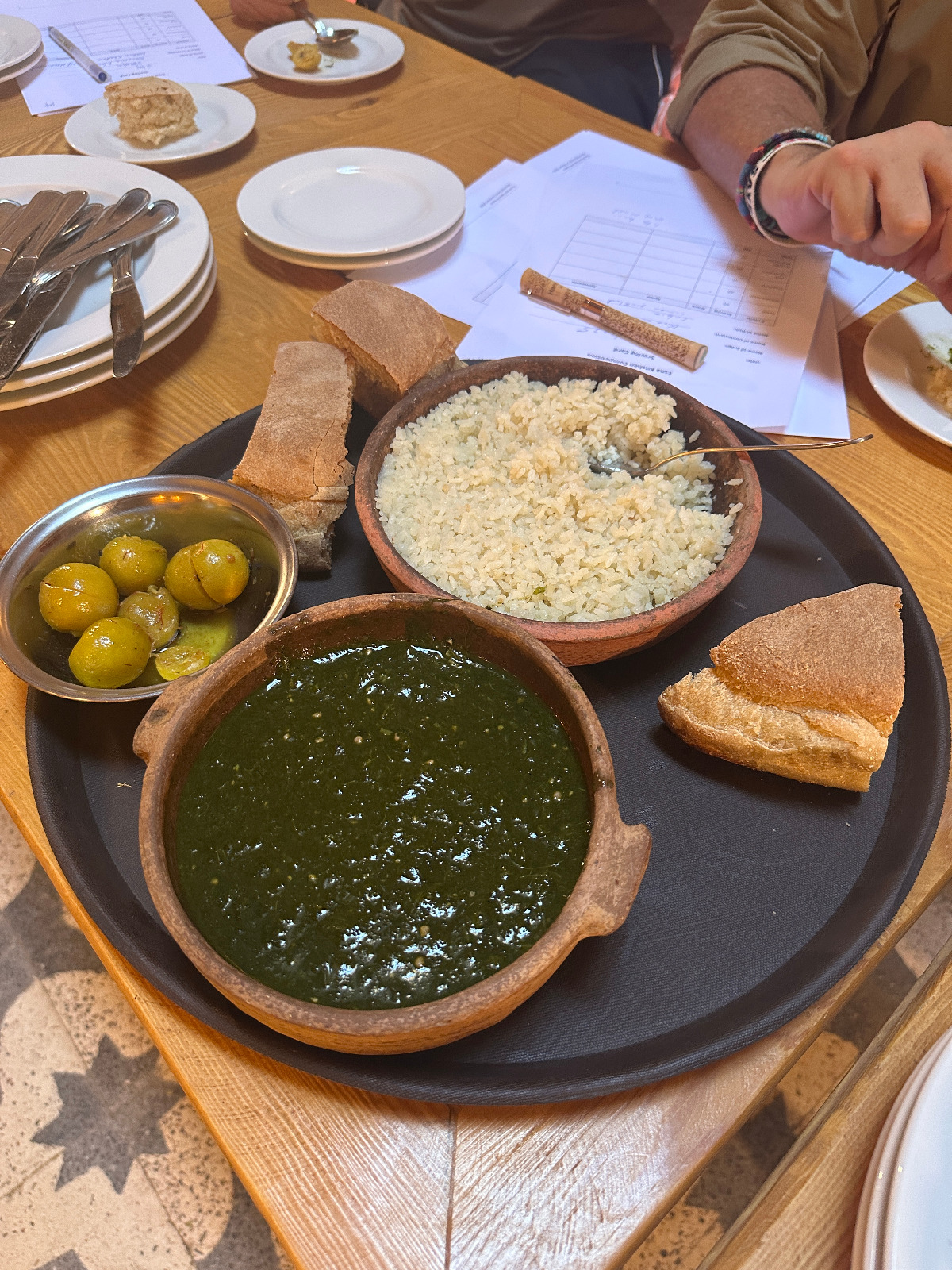 أطباق الأكلات التراثية فى مشروع مائدة إسنا