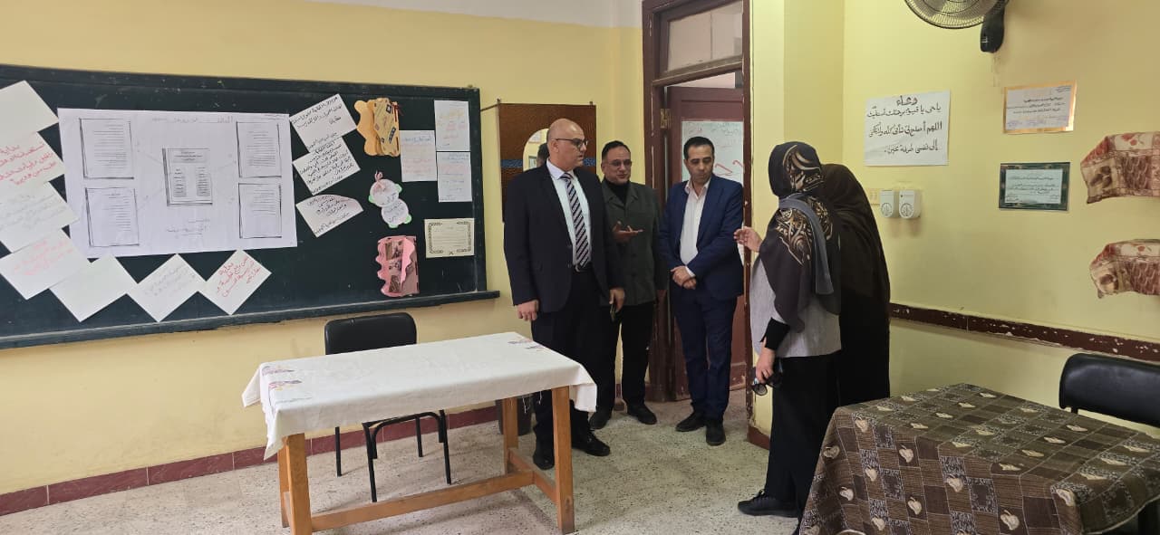 جانب من جولة المحافظ (7)