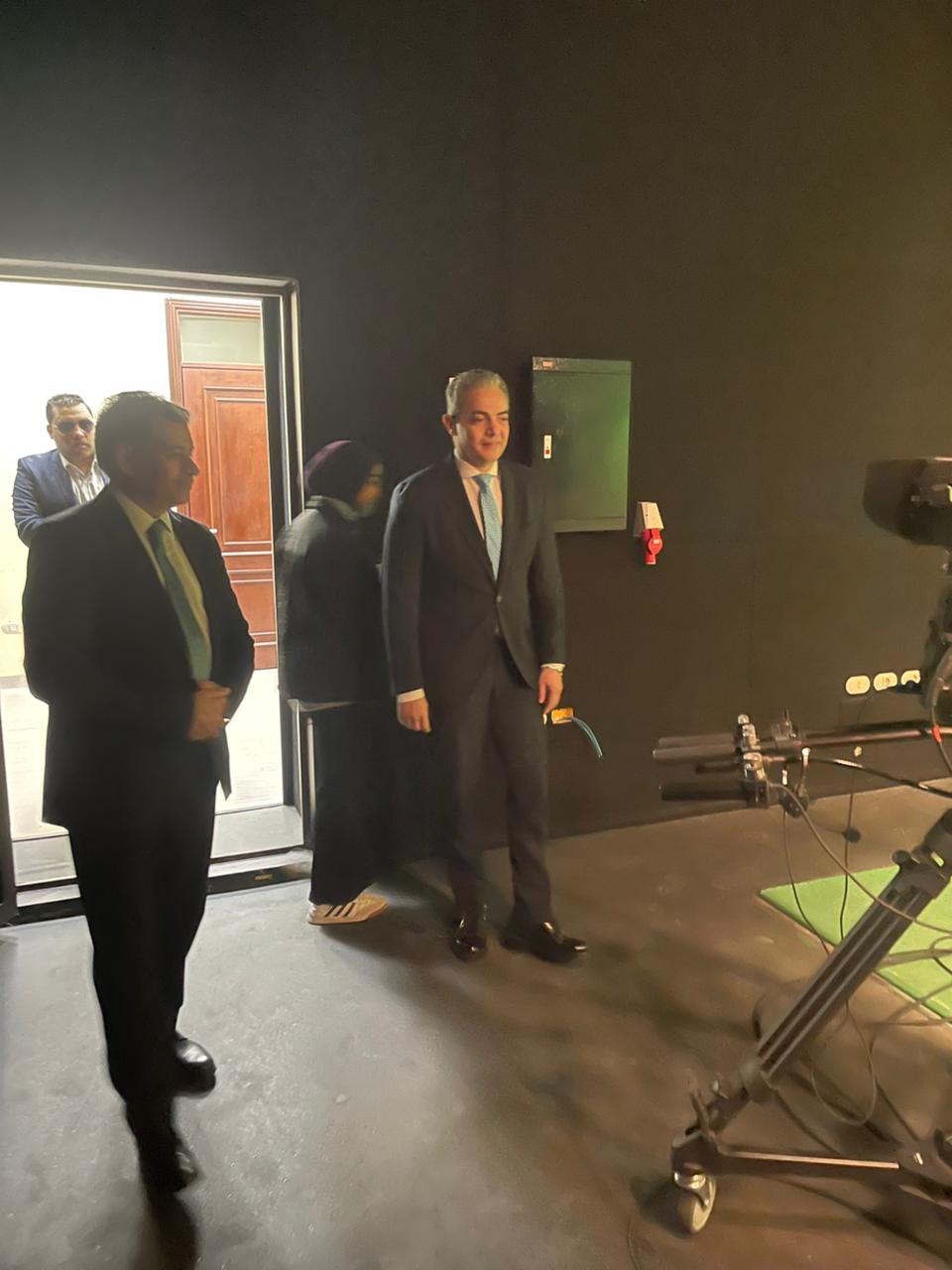 خلال زيارة نقيب الاعلاميين للجامعة البريطانية (7)