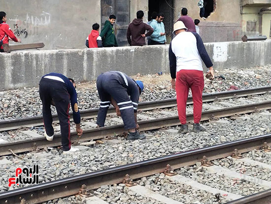 صيانة فلنكات حادث قطار طوخ (4)