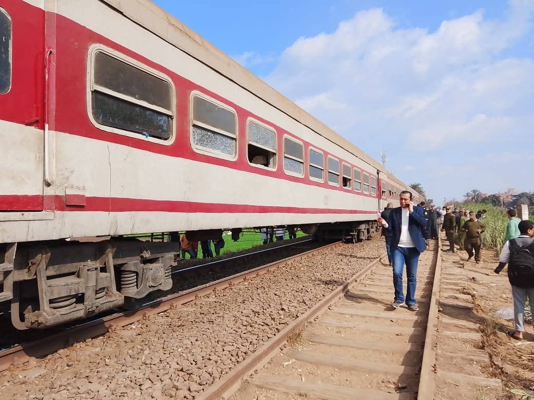 خروج قطار عن القضبان بالحامول (3)