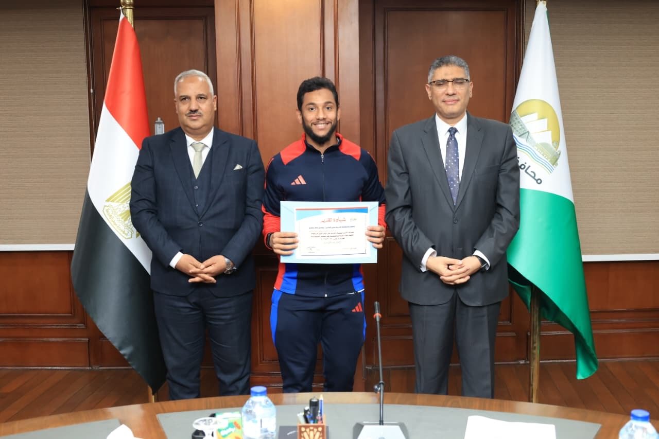 eafbeae9-fd94-4c93-a211-1277cdc1114c eafbeae9-fd94-4c93-a211-1277cdc1114c