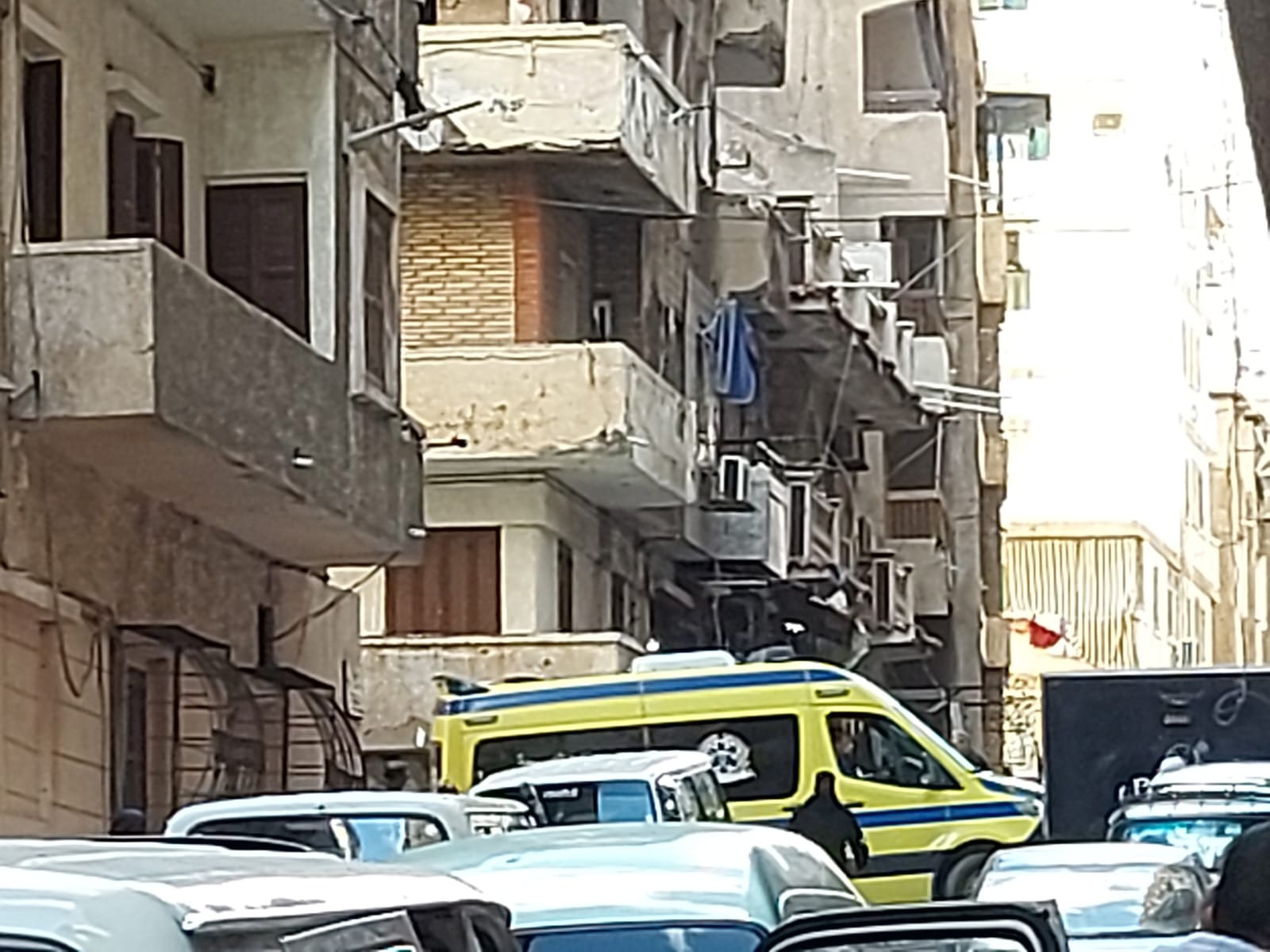 نقل جثمان الفنانة نيفين مندور إلى المشرحة لحين انتهاء التحقيقات