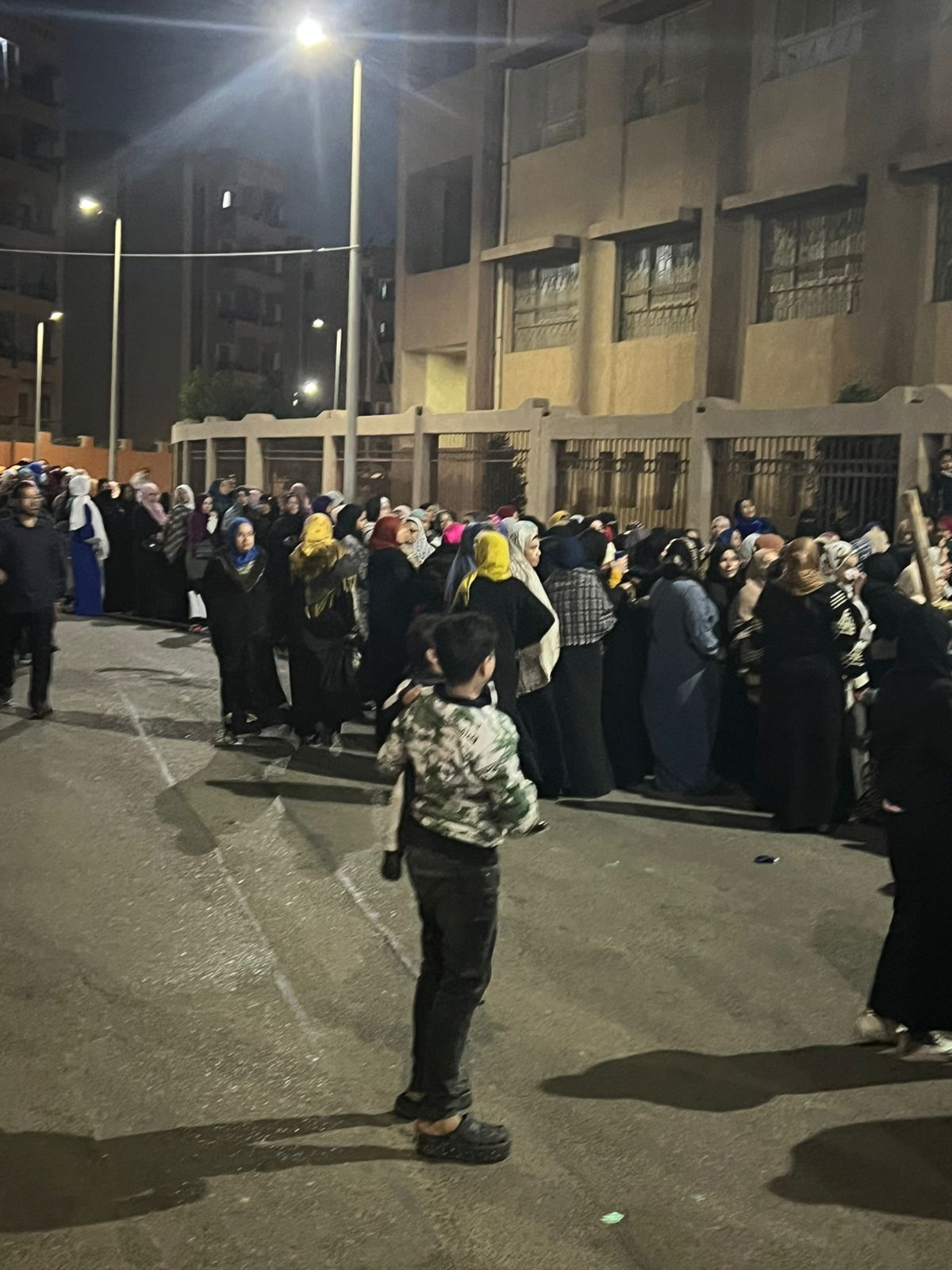 إقبال غير مسبوق على اللجان الانتخابية في الأسمرات (7)