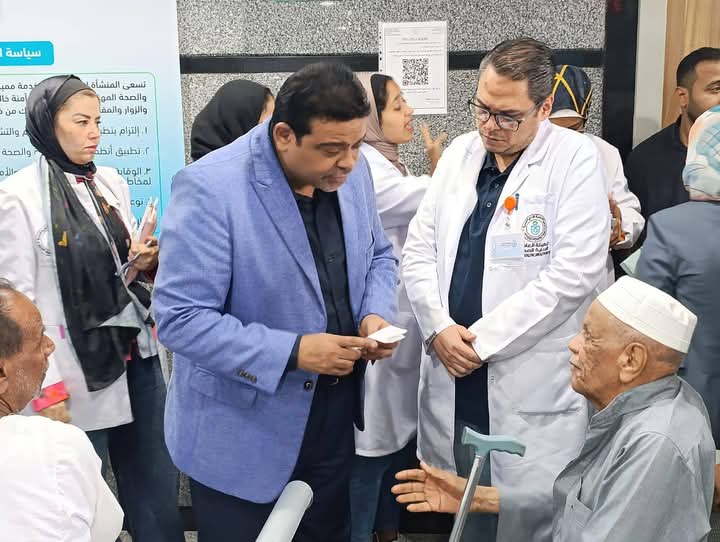 الاستماع لكبار السن