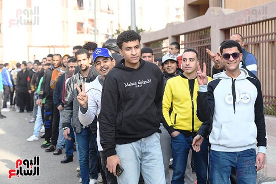 إقبال وزحام من الناخبين في للتصويت في جولة الإعادة من الانتخابات البرلمانية (28)