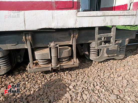 خروج-قطار-عن-القضبان-بمحطة-الحامول-فى-المنوفية-(10)