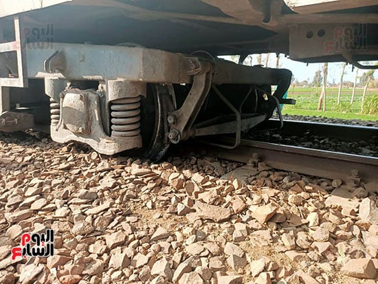 خروج-قطار-عن-القضبان-بمحطة-الحامول-فى-المنوفية-(8)