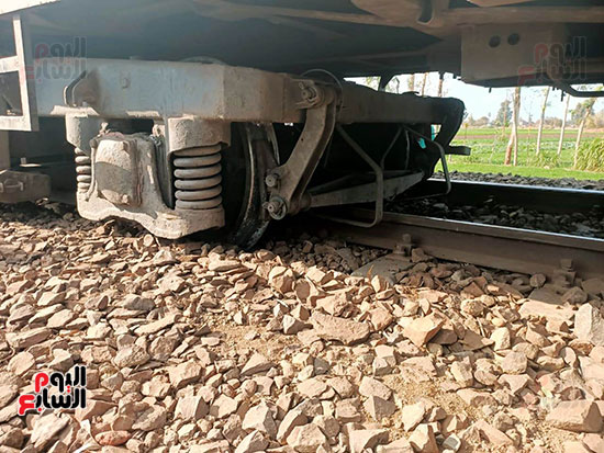 خروج-قطار-عن-القضبان-بمحطة-الحامول-فى-المنوفية-(6)