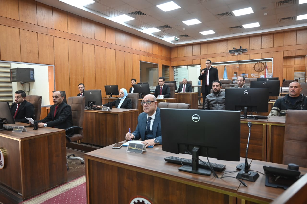 محافظ الغربية يتابع سير التصويت في اليوم الثاني لجولة الإعادة لانتخابات مجلس النواب