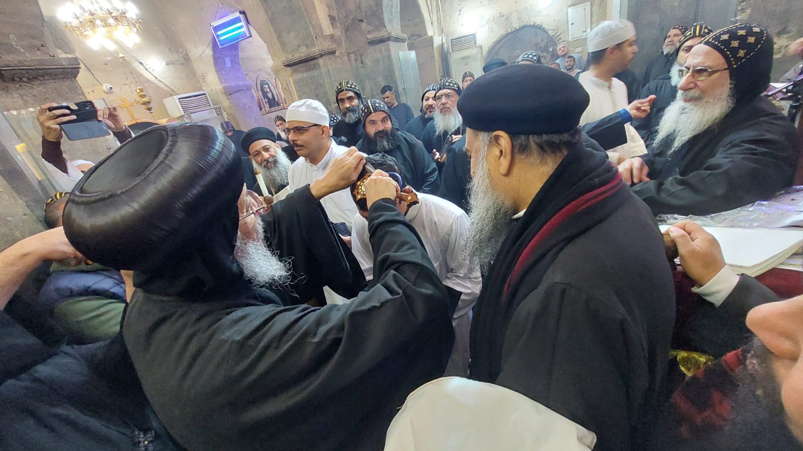 سيامة 2 رهبان جدد بدير الأنبا متاؤس الفاخوري بجبل أصفون بإسنا