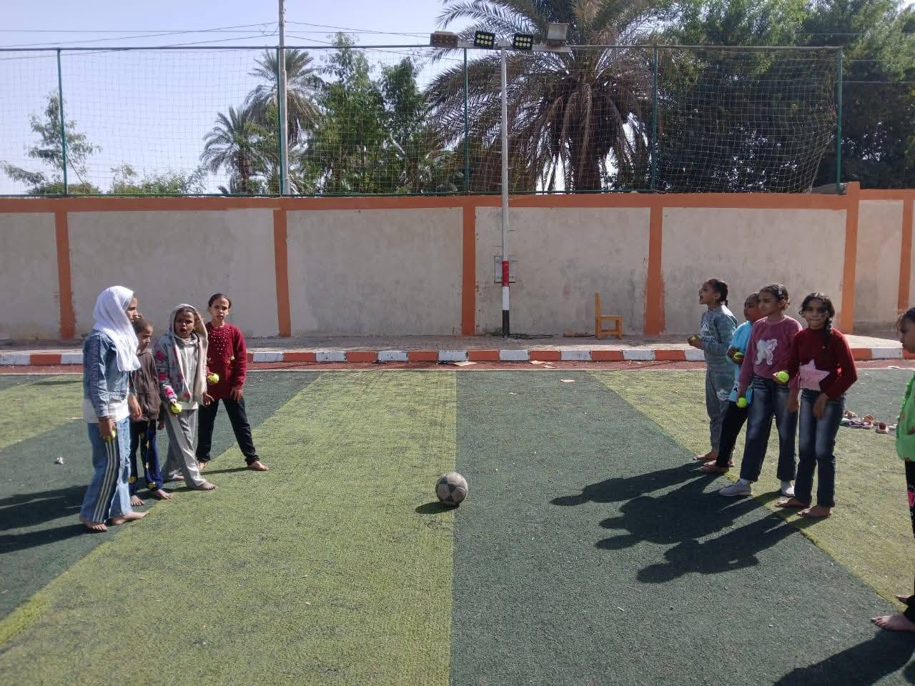 تنفيذ فعاليات مشروع الرياضة من أجل التنمية لياقتي مهارتى بالأقصر