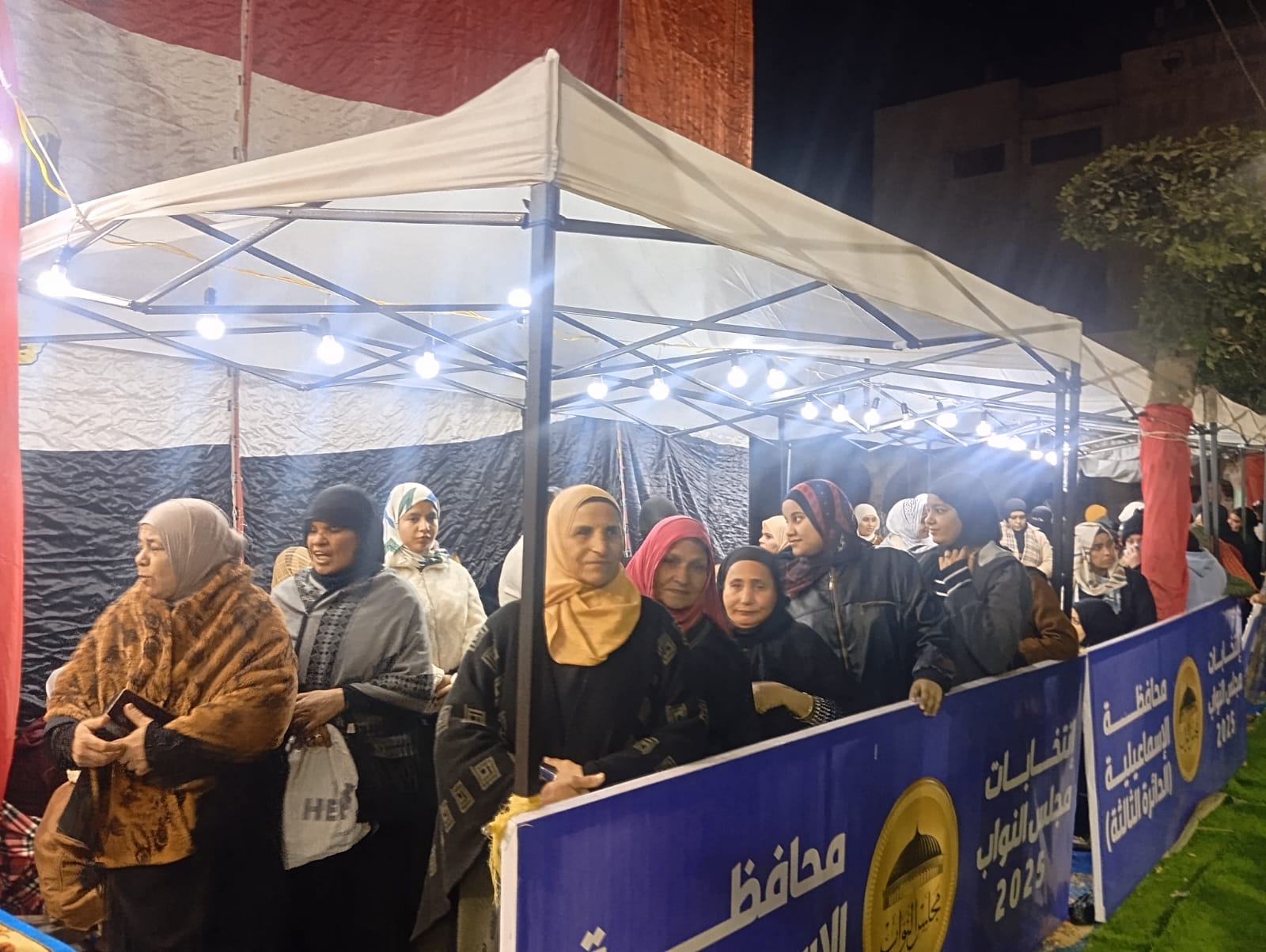 اقبال كبير على لجان جولة الإعادة لانتخابات مجلس النواب بالإسماعيلية (1)