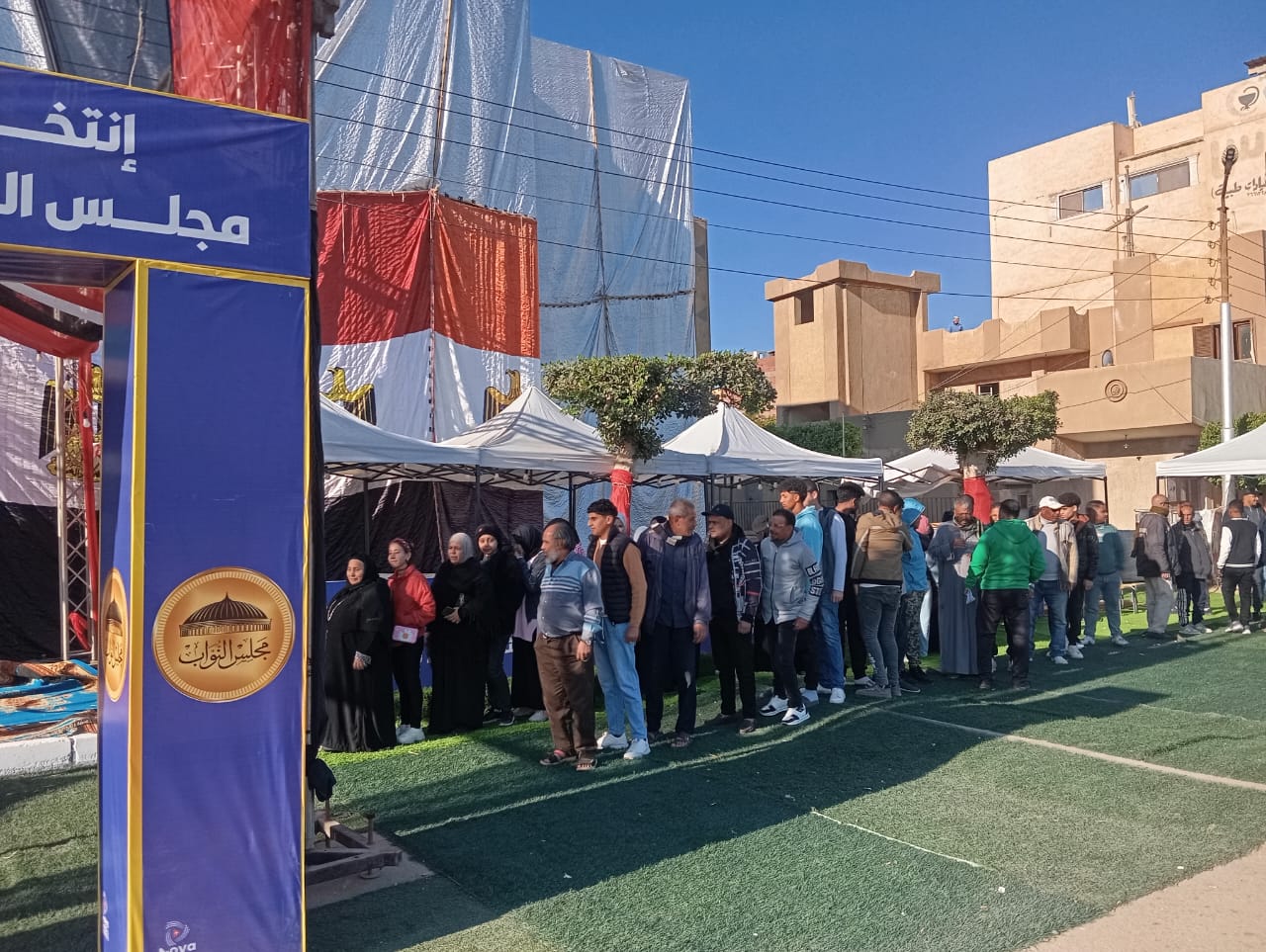 اقبال كبير على لجان مركز فايد جولة إعادة انتخابات مجلس النواب بالإسماعيلية (2)