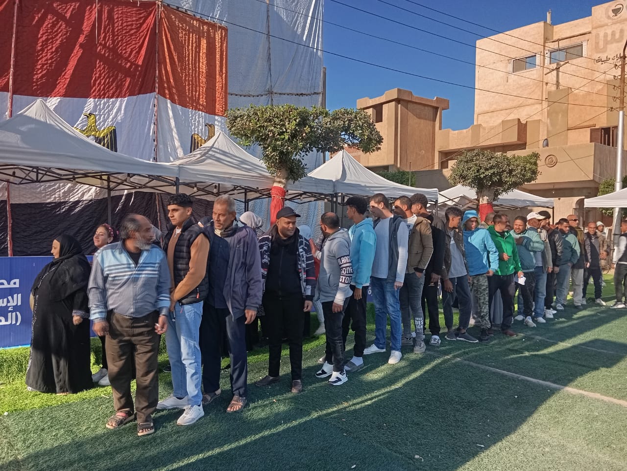 اقبال كبير على لجان مركز فايد جولة إعادة انتخابات مجلس النواب بالإسماعيلية (4)