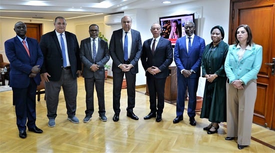  مصر تستضيف وفدًا رفيع المستوى من منظمات الطيران المدني الدولية  (2)