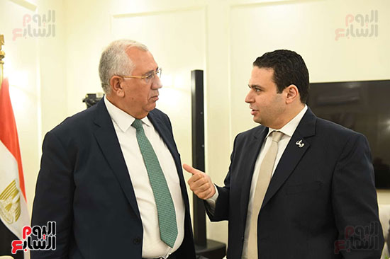 النائب عبد المنعم إمام والسيد القصير