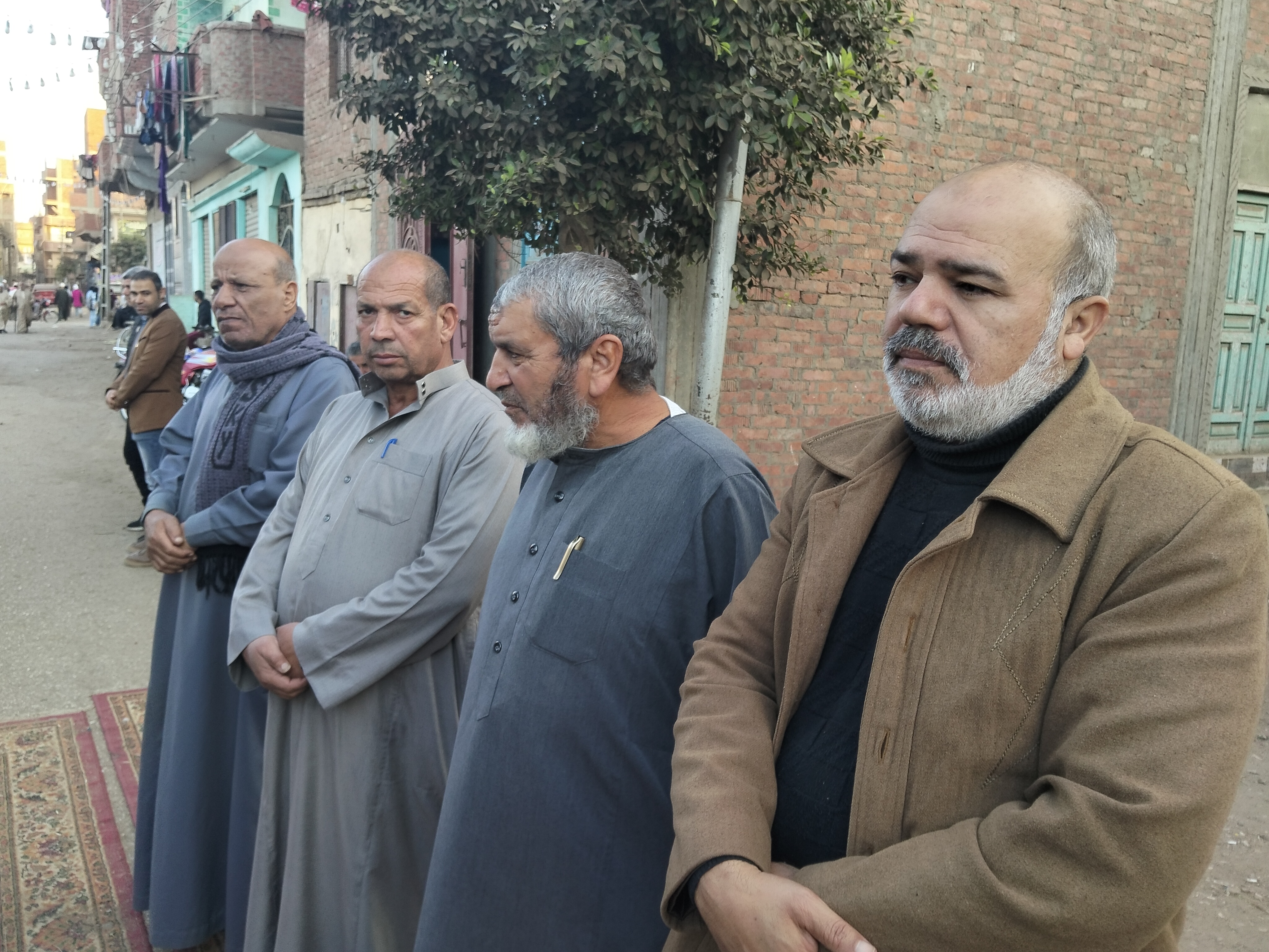 أشقاء المخرج أشقاء المخرج