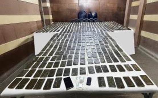 المتهمين والمضبوطات (7)